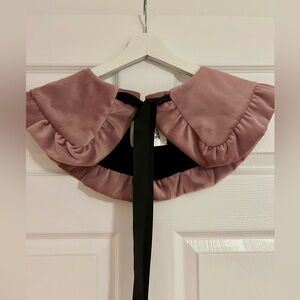 GORGEOUS - Sparkle and stripe collar dusty pink velours